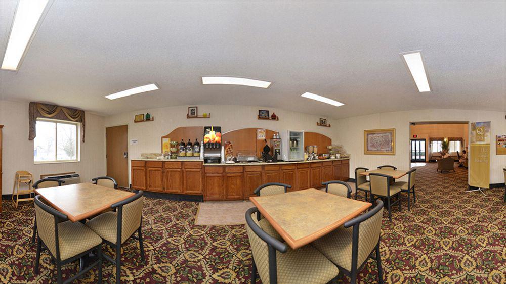 Quality Inn & Suites Woodstock Near Lake Geneva Exteriér fotografie