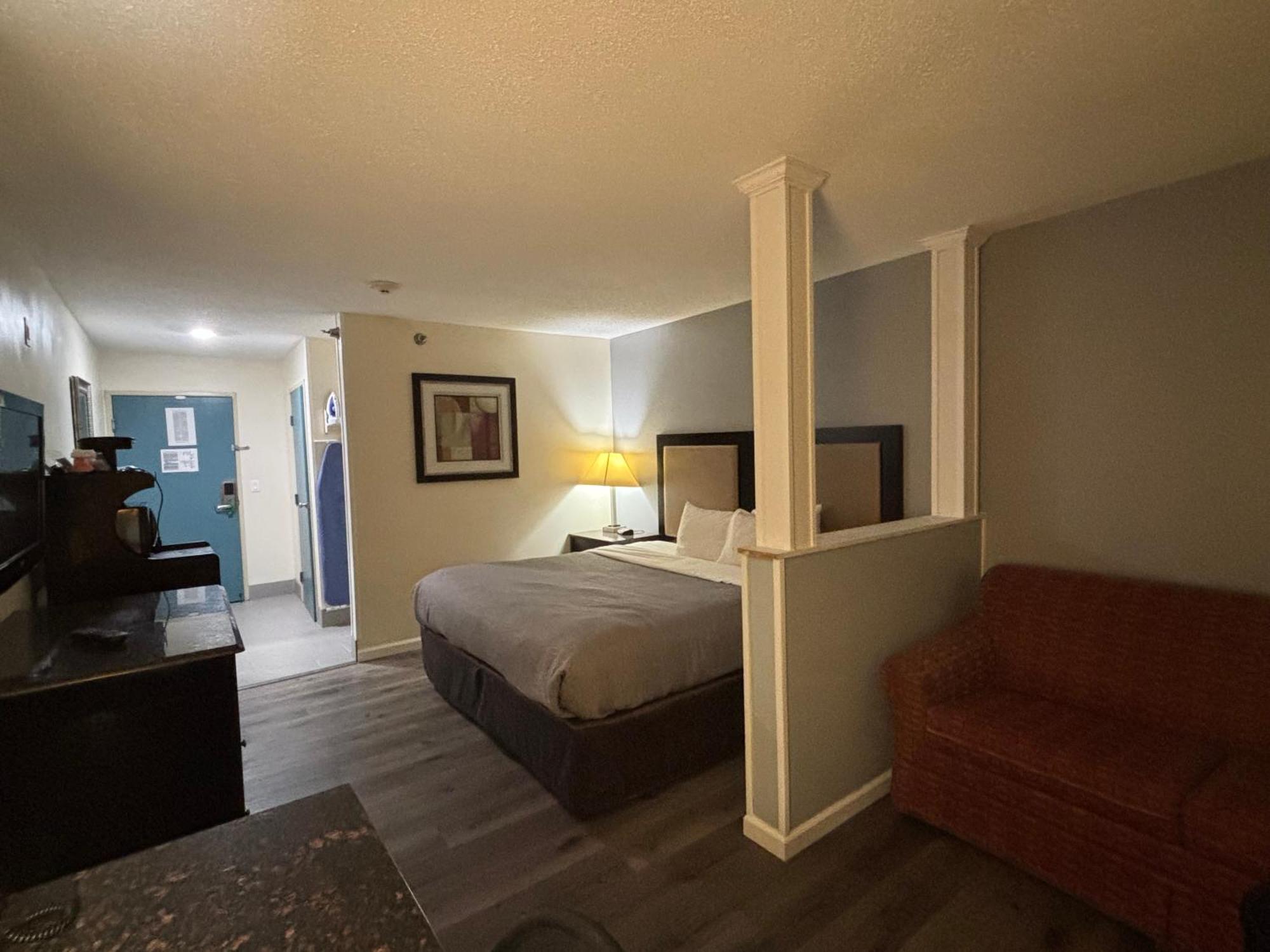 Quality Inn & Suites Woodstock Near Lake Geneva Exteriér fotografie